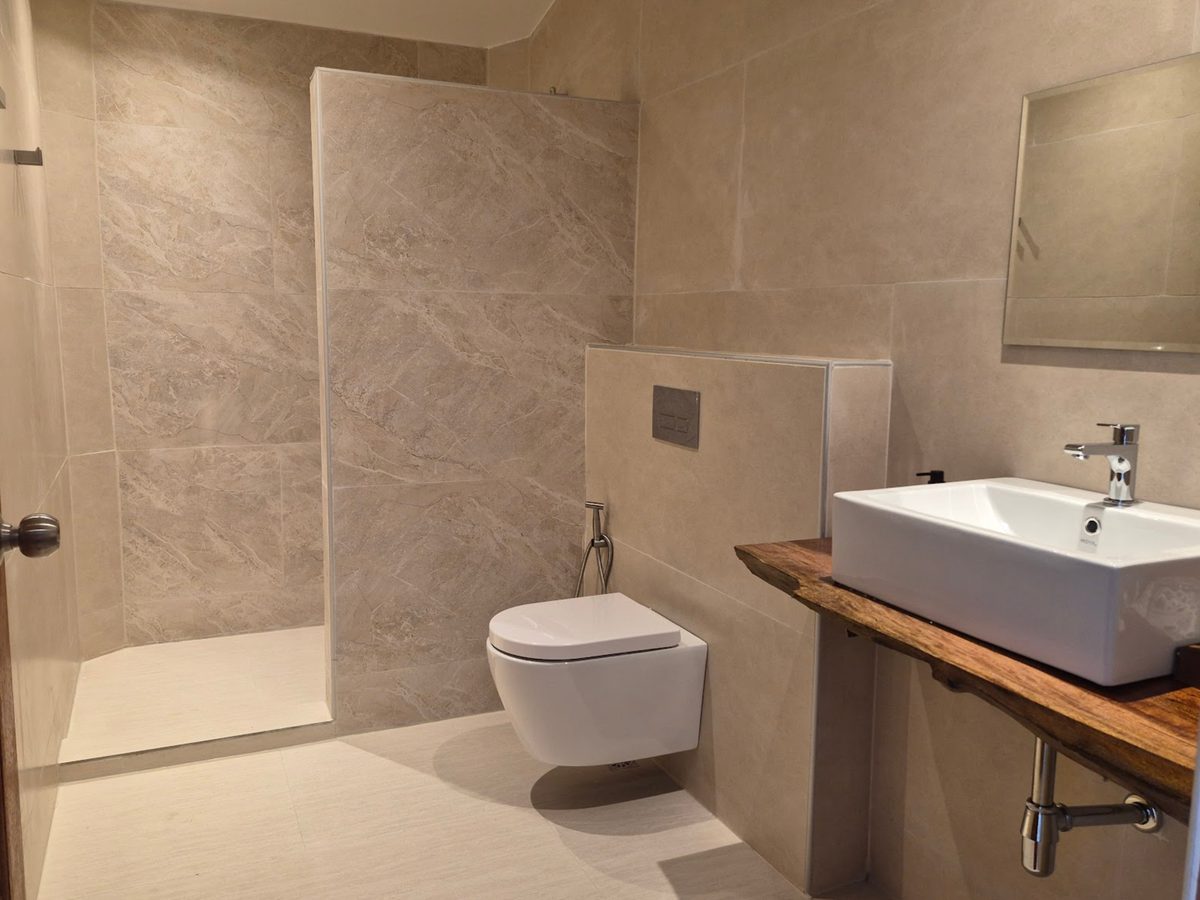 Beachfront Suite