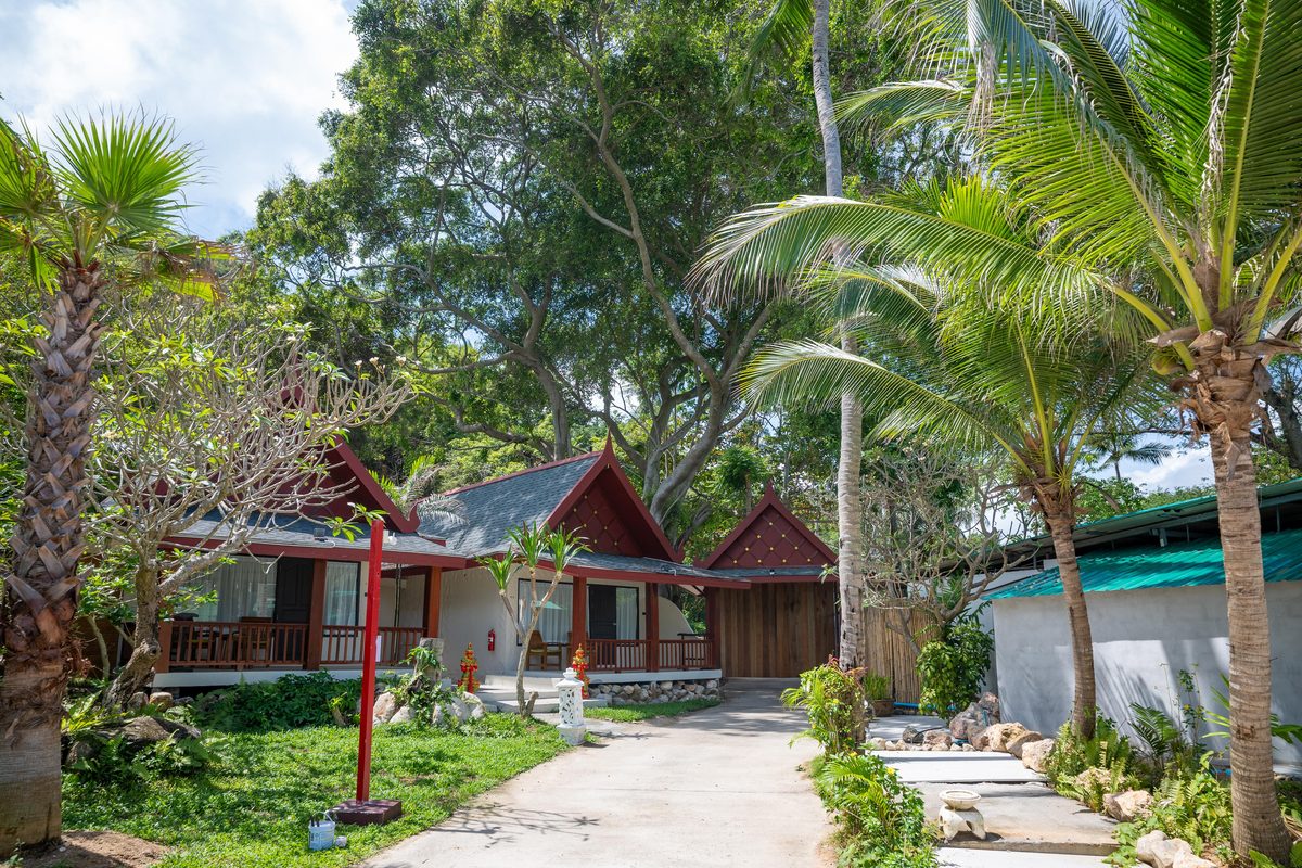 Poolside Villa